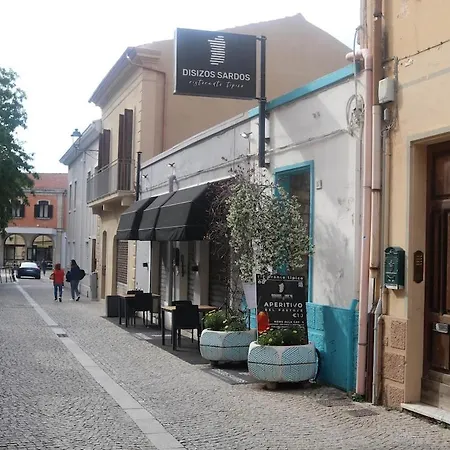 Spacious & Luxurious - Fully Renovated & Equipped 2br - Historical Centre * Olbia