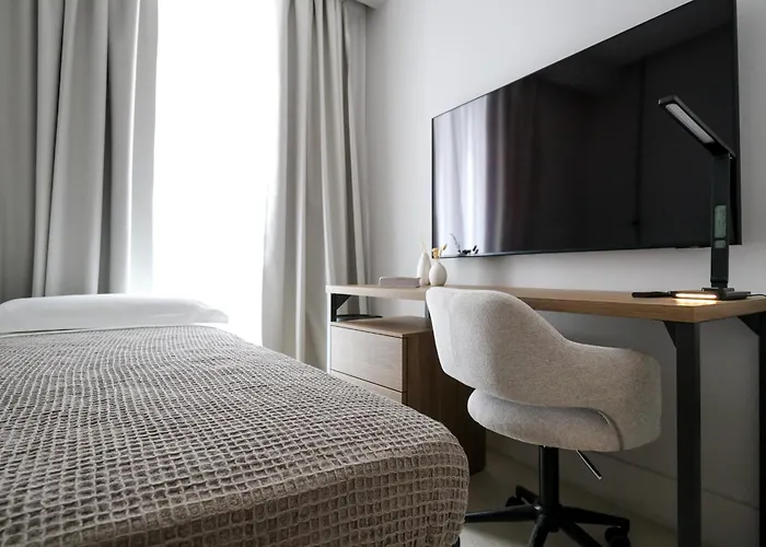 Spacious & Luxurious - Fully Renovated & Equipped 2br - Historical Centre * Ольбия