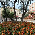 Апартаменти Azulis Tigellio 2 - Spacious & Renovated 2br, Old Town