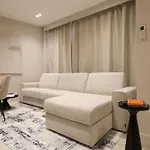 Azulis Tigellio 2 - Spacious & Renovated 2br, Old Town
