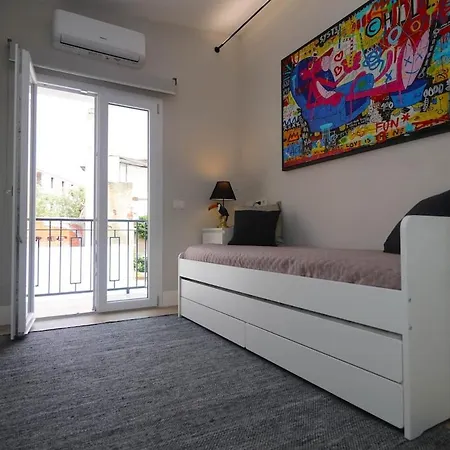 Apartment New - Spacious & Luxurious - Fully Renovated & Equipped 2br - Historical Centre Olbia