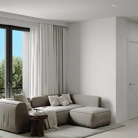 New - Spacious & Luxurious - Fully Renovated & Equipped 2br - Historical Centre