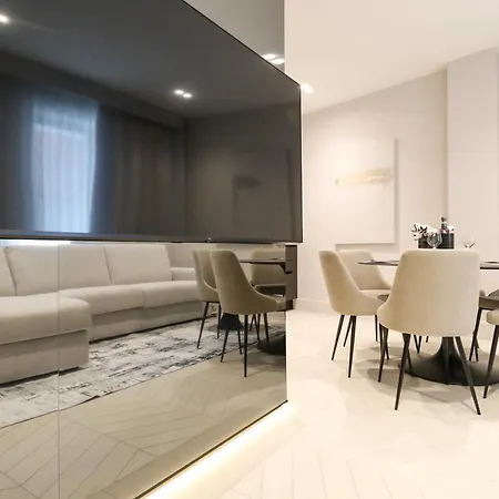 Apartment Azulis Tigellio 2 - Spacious & Renovated 2br, Old Town